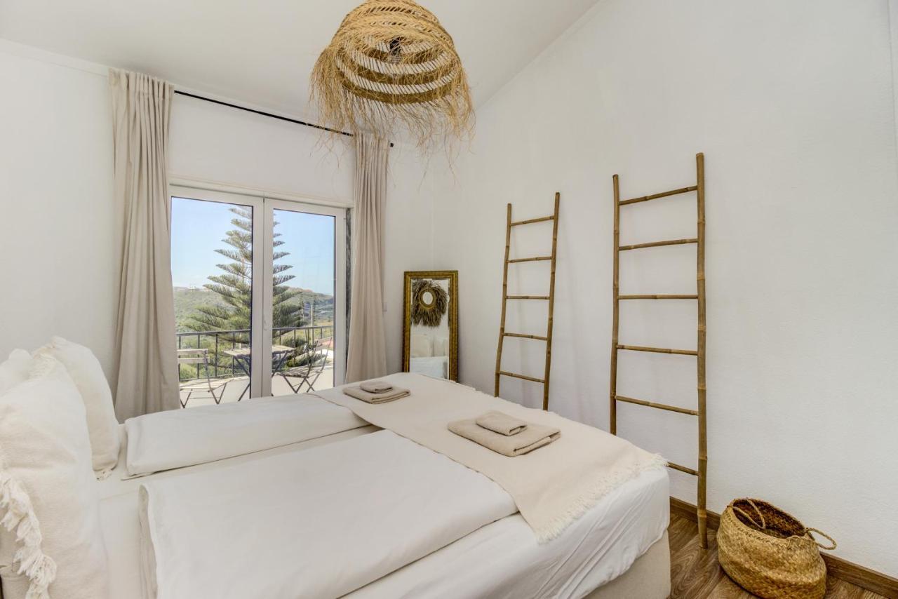 Albergue Ocean House - Ribeira D'Ilhas Ericeira Exterior foto