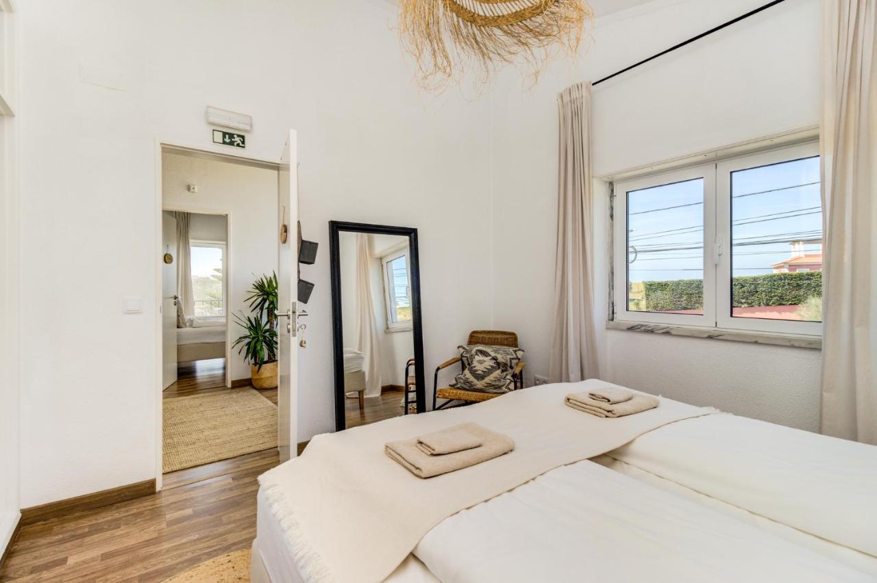 Albergue Ocean House - Ribeira D'Ilhas Ericeira Exterior foto